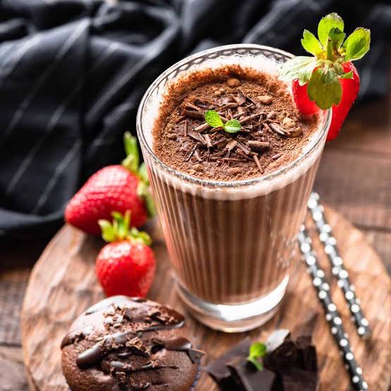 ÇİKOLATALI  MILKSHAKE