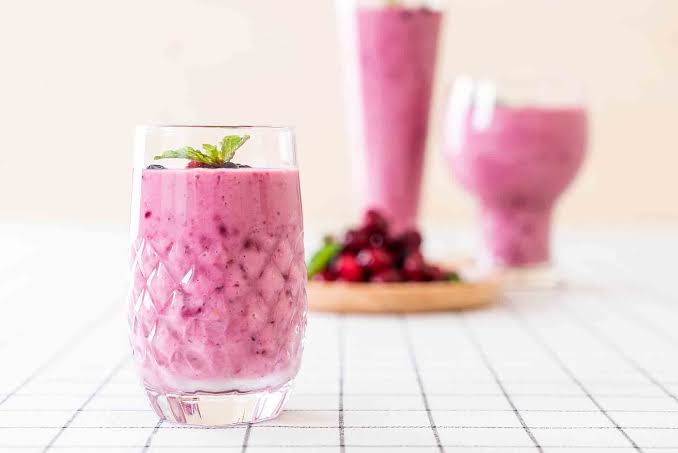 KARIŞIK AROMALI SMOOTHİE